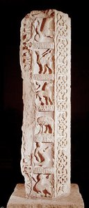 Calendrier de Saison pillar depicting fantastical animals by French School